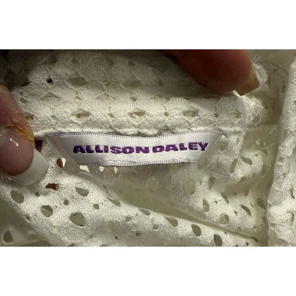 Allison Daley White Eyelet Blouse 3/4 Slv Sz. M Spring Summer Crisp Packable - Picture 10 of 10